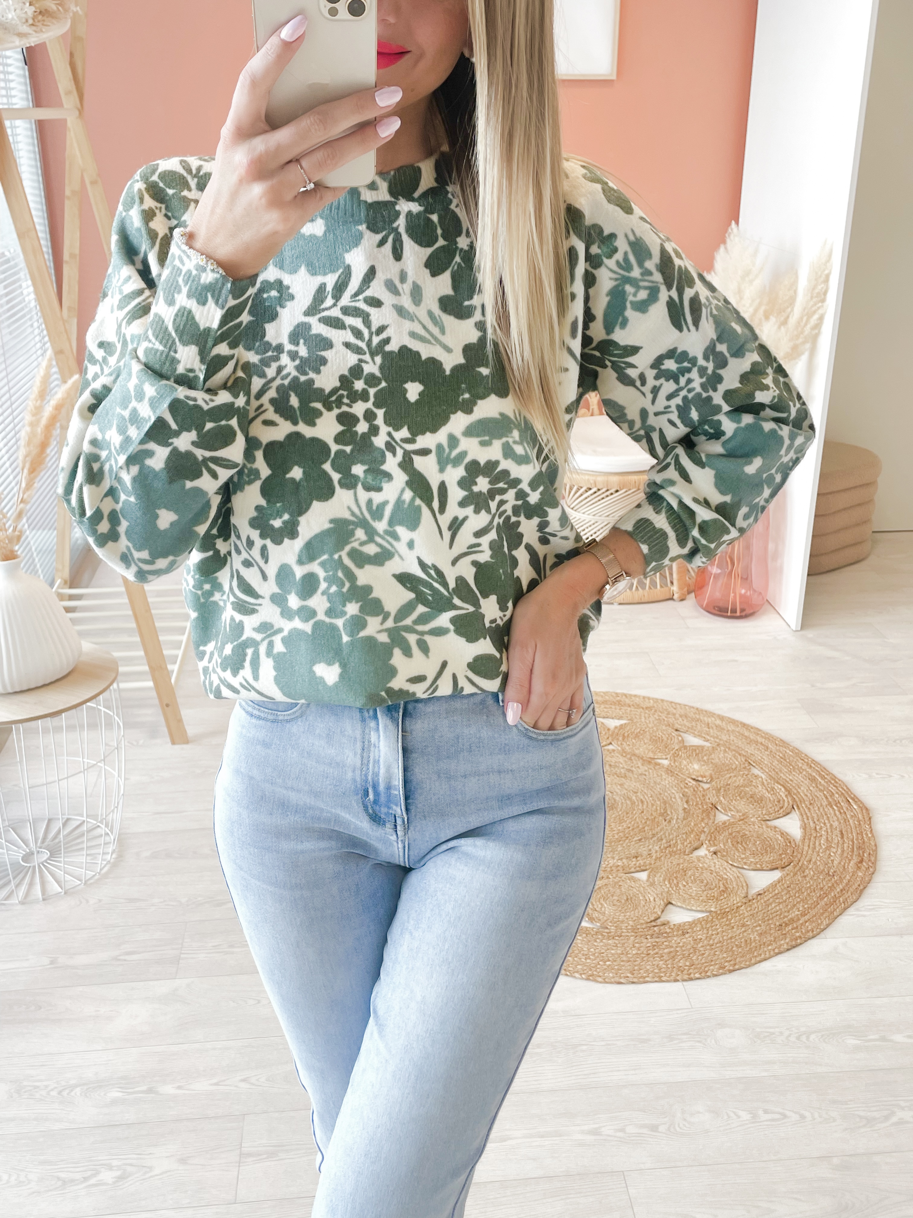 Pull Loulou &#9825; 
