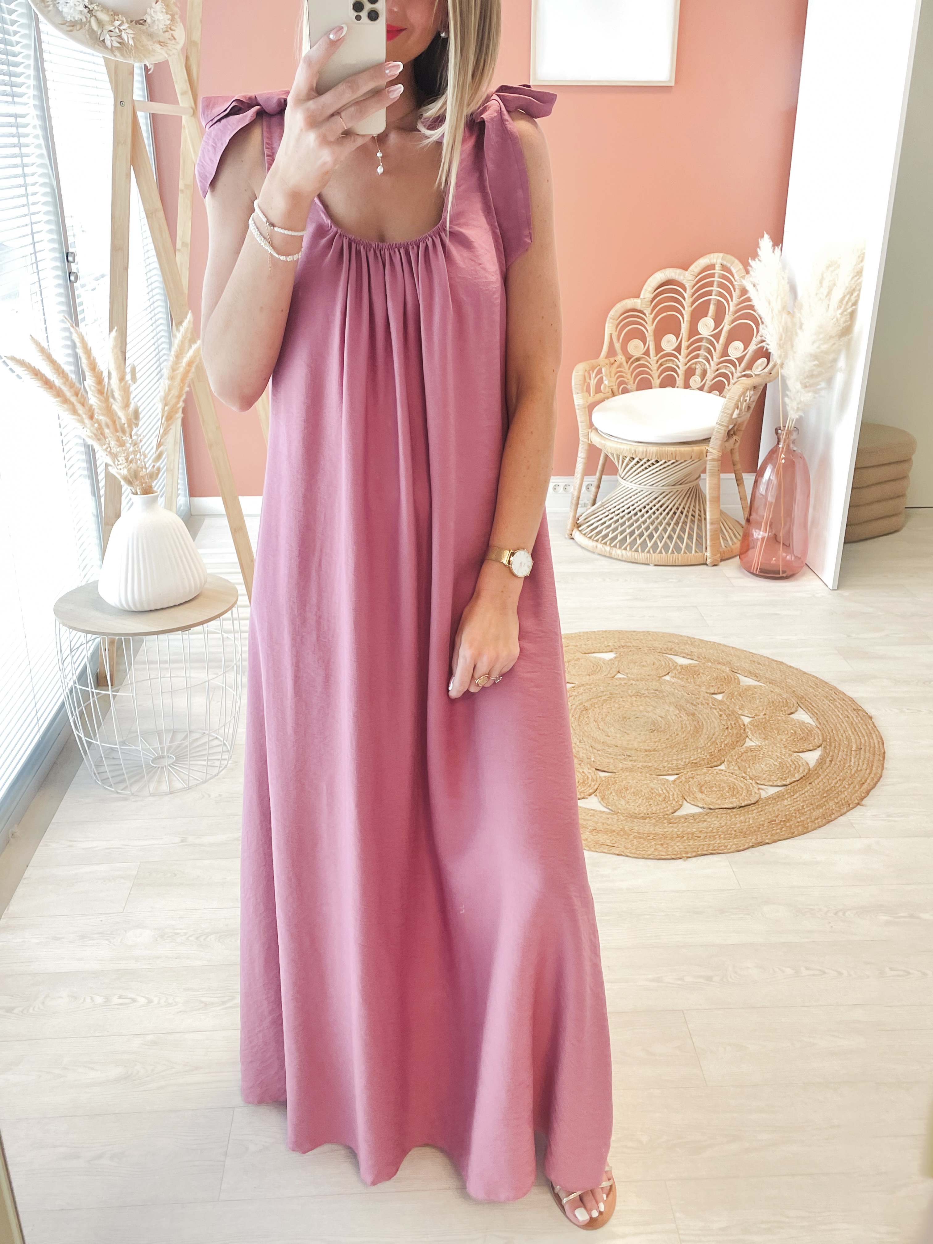 Robe Laeti &#9825;